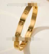 202523497 Classics Love Bracelet Yellow Gold