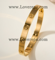 202523972 2pcs Classics Love Bracelet Yellow Gold