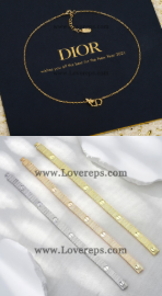 621428496 CD Bee Necklace and LOVE Flexible Unlimited Bracelet