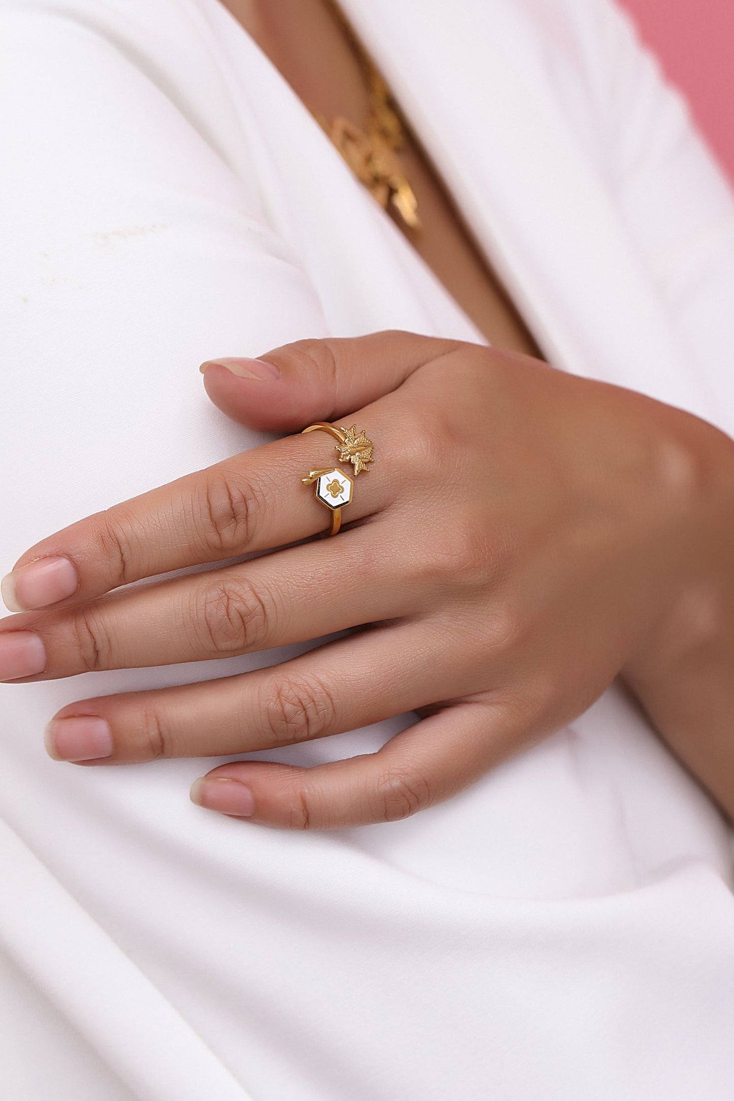 Reġina White Enamel Ring