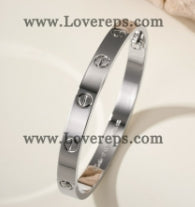 202525298 Classics Love Bracelet White Gold