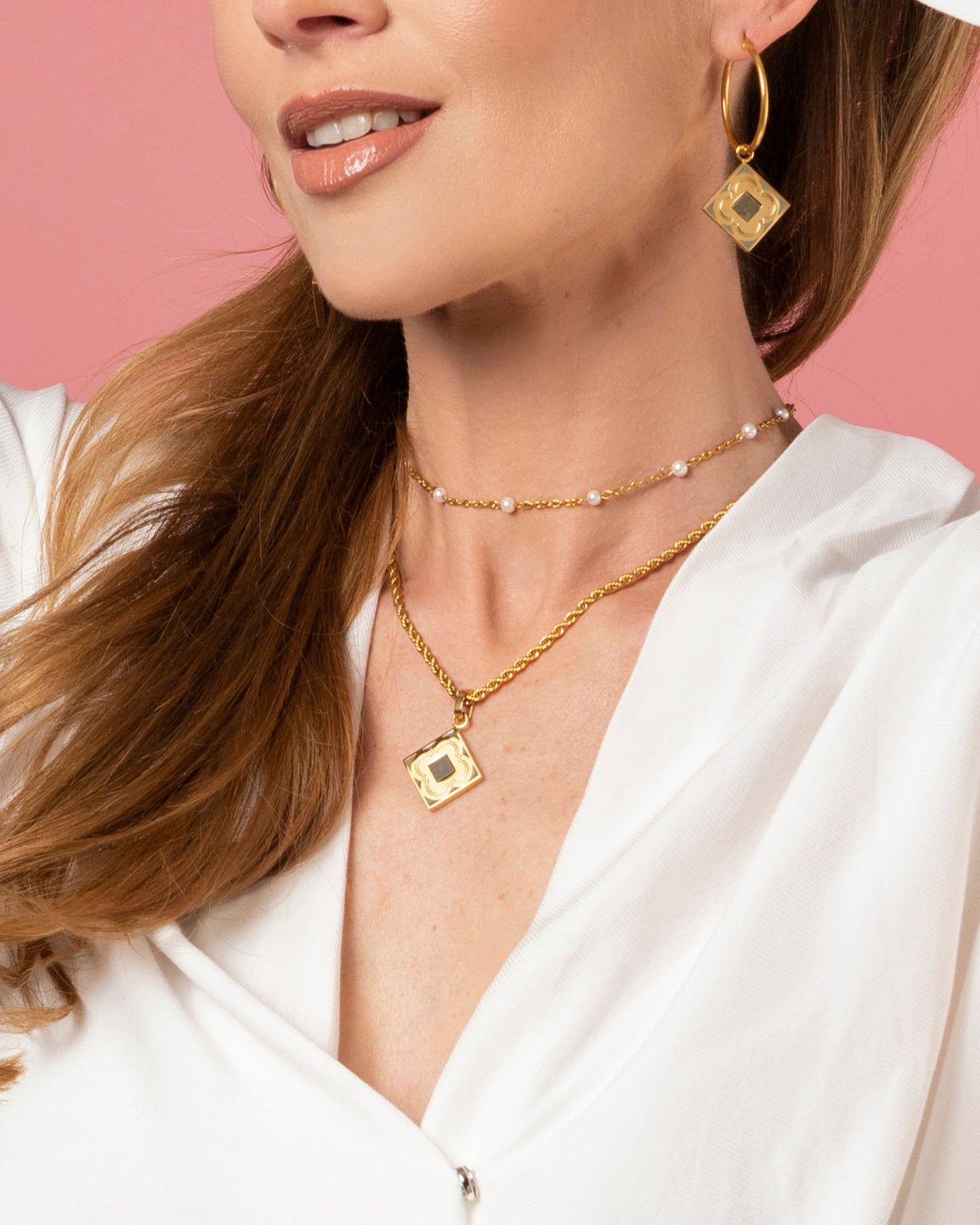 Agate Logo Stone Pendant Earring Set