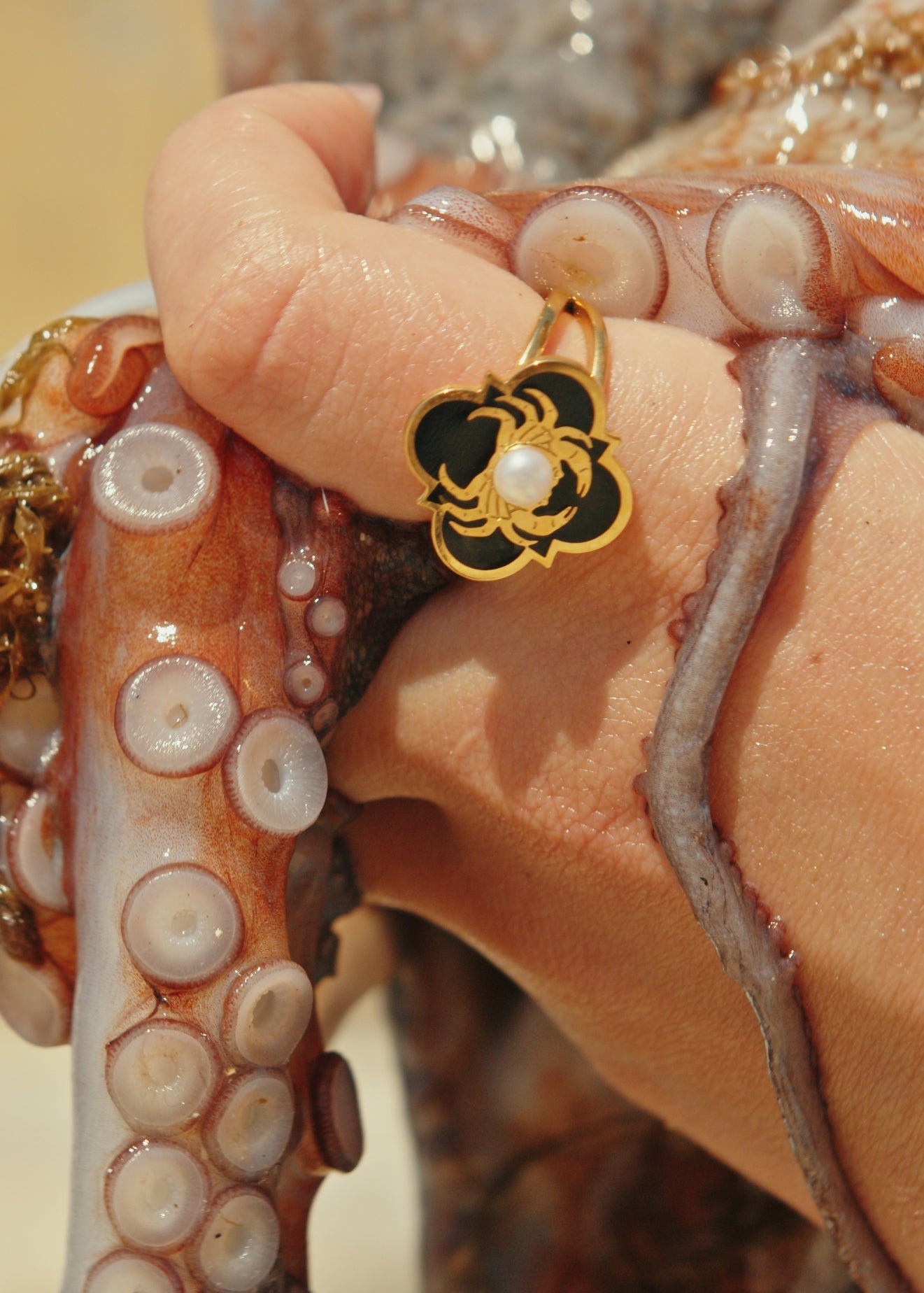 Qabru FreshWater Pearl Ring