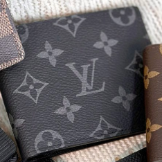 2025111801 Men Wallet