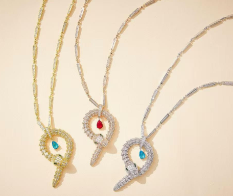 2025112501 Serpenti Necklace White Gold With Diamonds