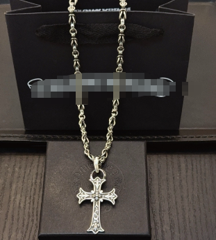 2025112901 Men Fashion Necklace