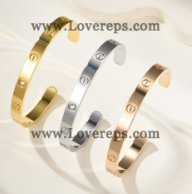 202524063 Semi-Open Love Bracelet With 1 Diamonds