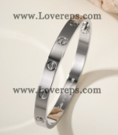 202525128 2pcs Classics Love Bracelet White Gold