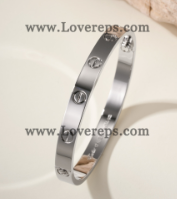 202525133 Classics Love Bracelet White Gold