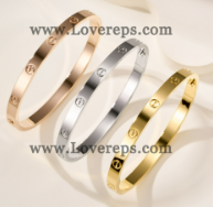 202525187 Love Bracelet Medium Model Yellow Gold