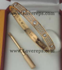 202526220 Diamond-Paved Love Bracelet with 10 Big Diamonds