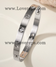 202526222 Classics Love Bracelet with 4 Diamonds White Gold