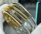 621428800 Lock Bangle in Yellow Gold