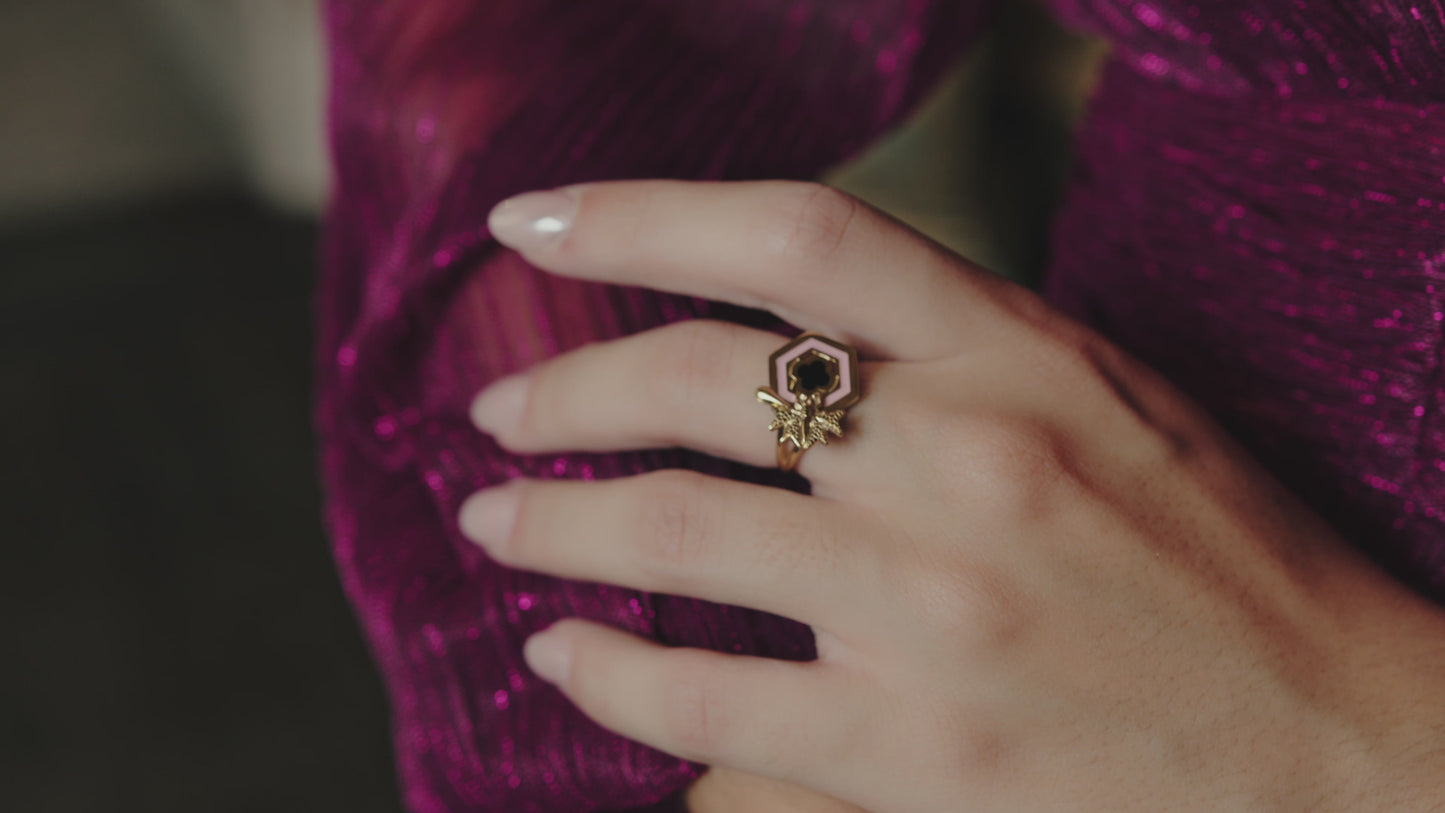 Reġina Pink & Black Enamel Ring