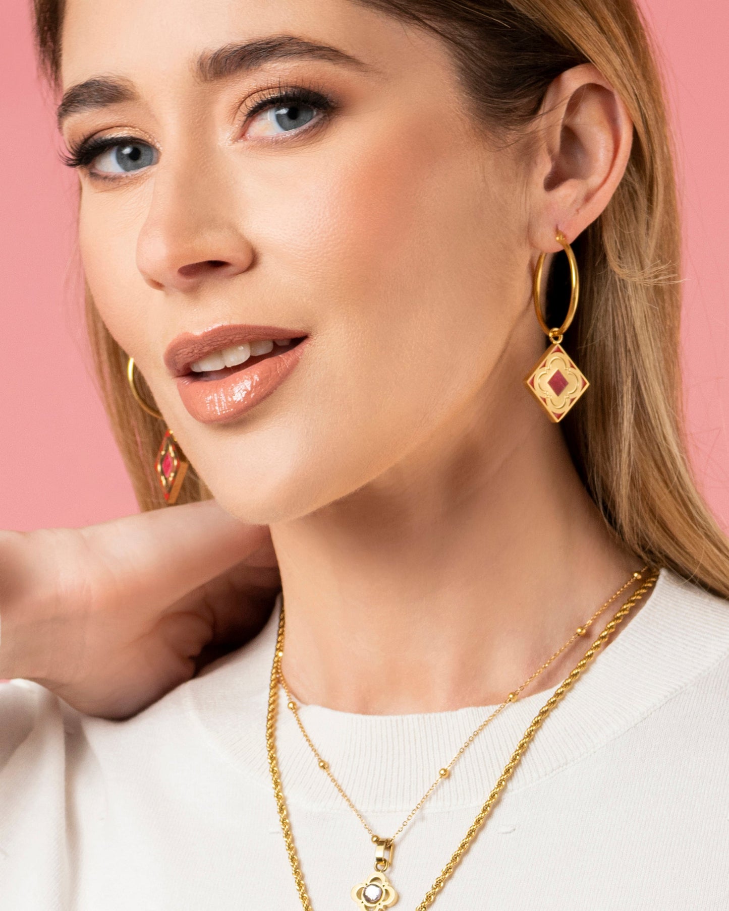 Red Carnelian Logo Stone Pendant Earring Set