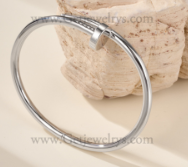 202523381 Nail  Bracelet Classic Model White Gold